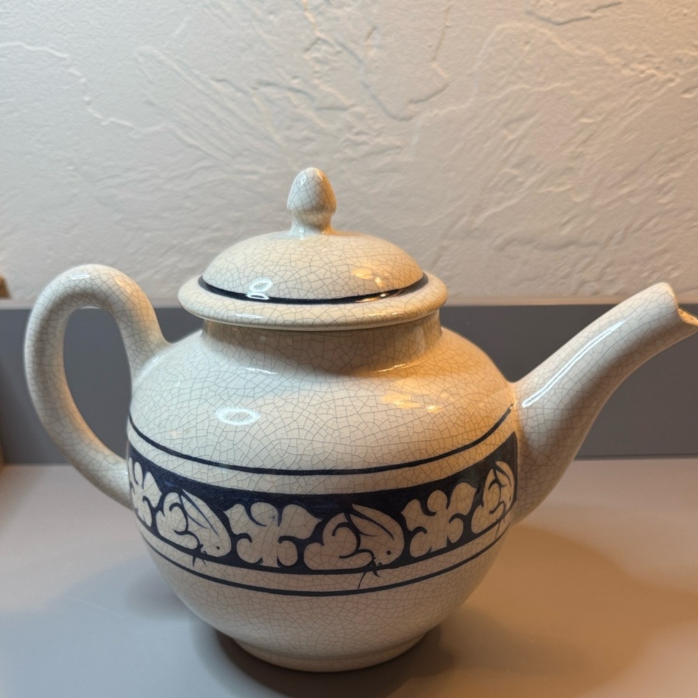 Dedham Pottery Vintage Blue and White Bunny Crackle Teapot